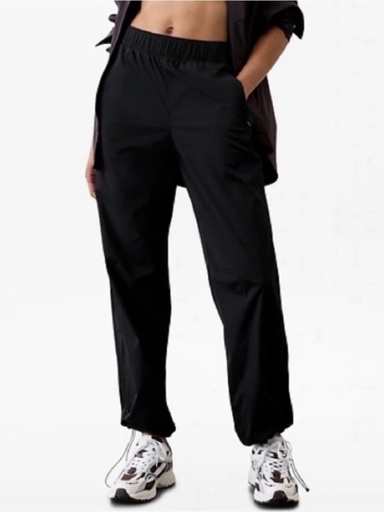 Athleta Pants - Athleta Black Rise Pant